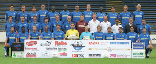 http://benedikt91.klack.org/bilder/scpaderborn07.jpg